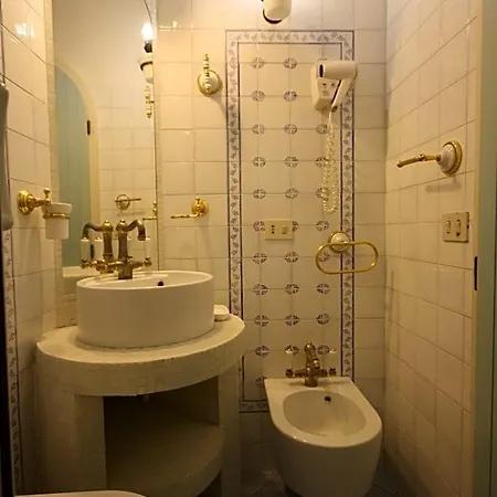 Hotel Andreina 2*